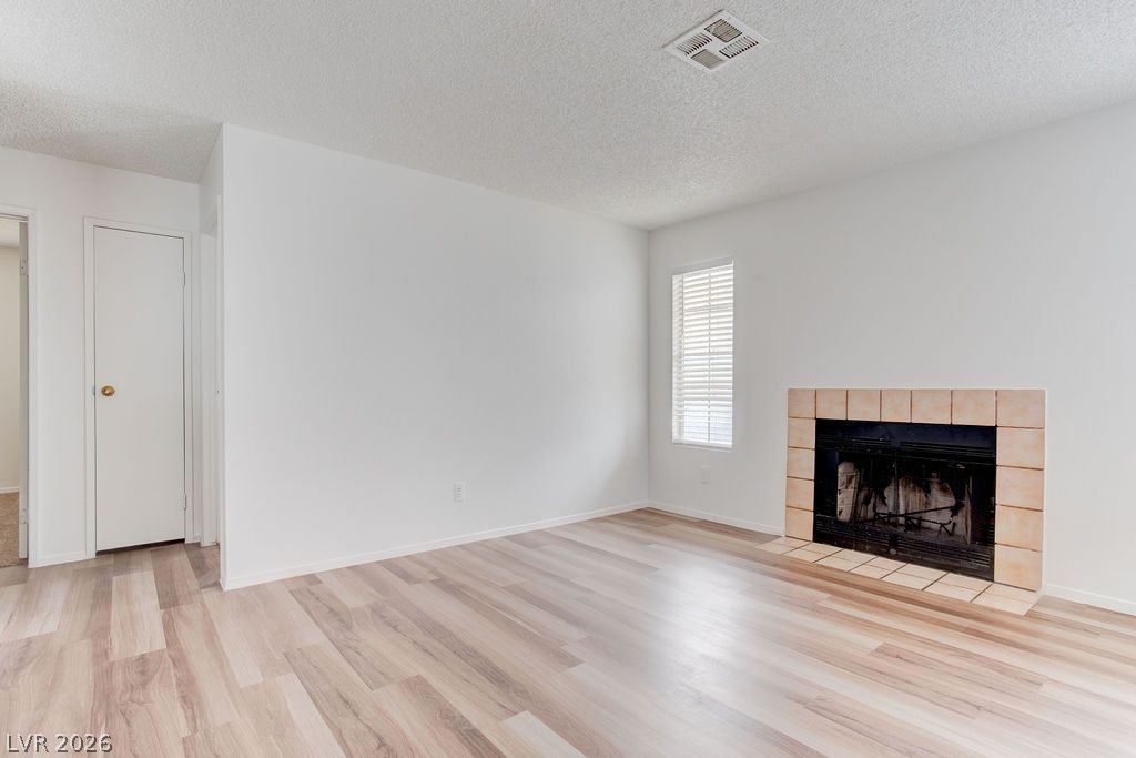 4182 Orbit Avenue Property Photo 9