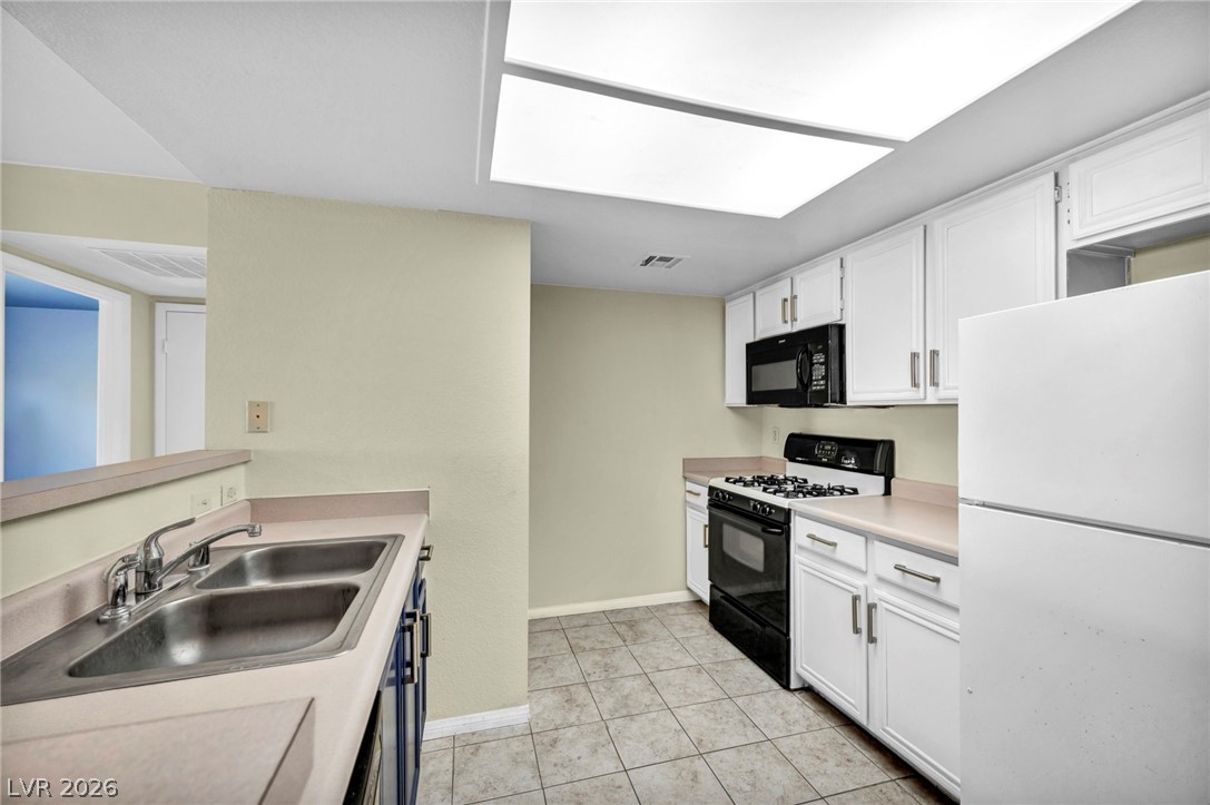 8070 West Russell Road 1060 Property Photo 10