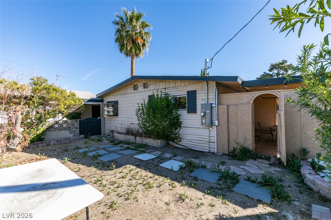 2211 Frontier Ave Avenue Property Photo 23