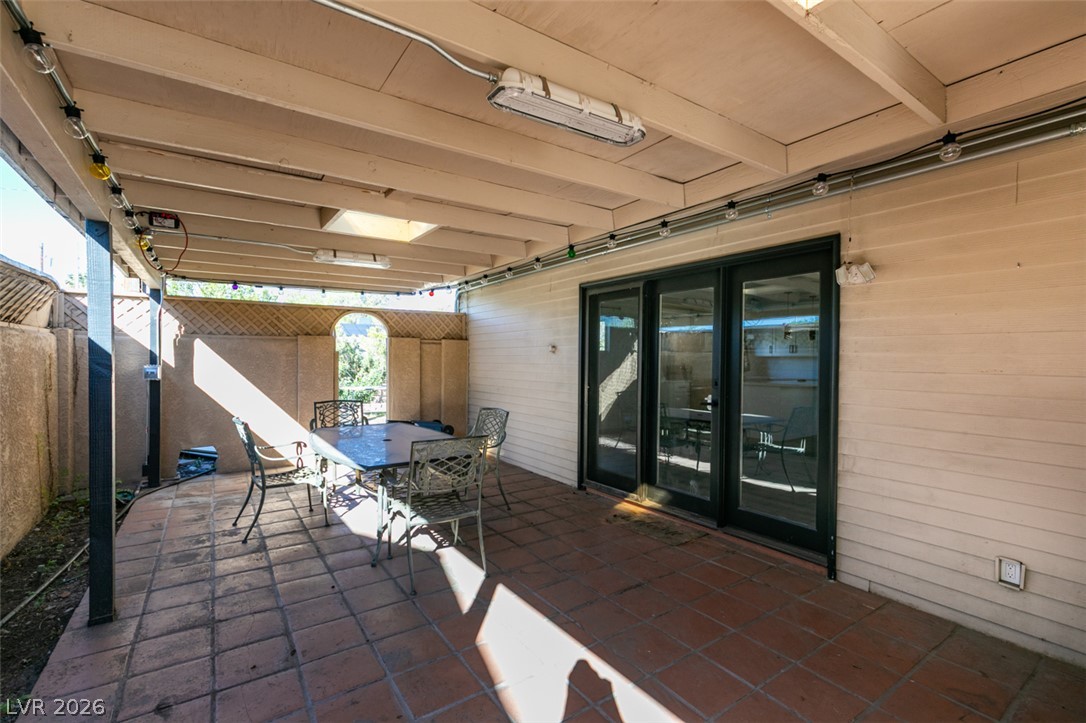 2211 Frontier Ave Avenue Property Photo 26