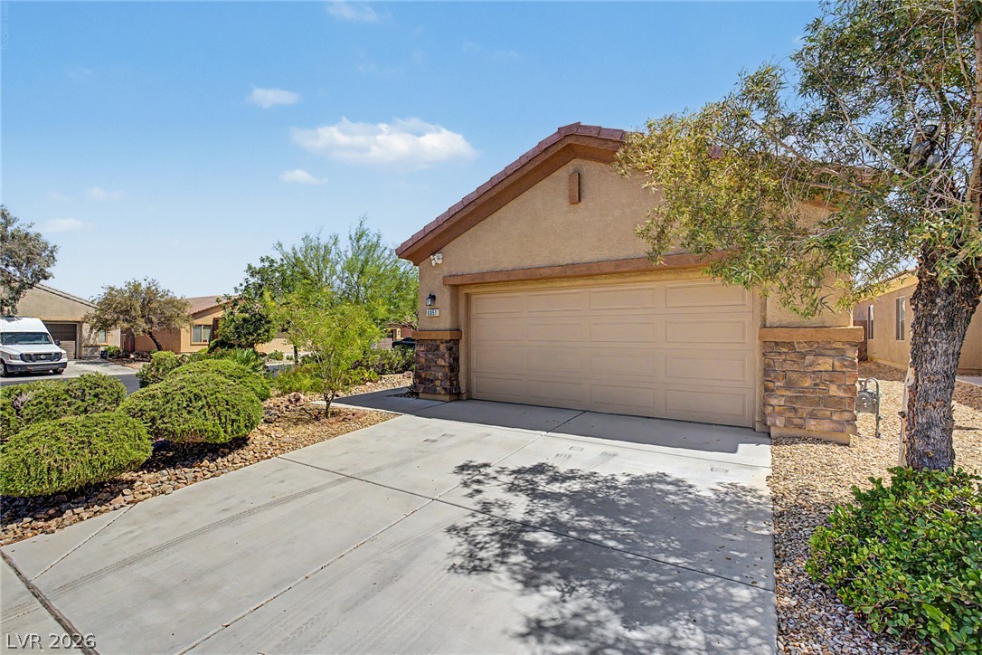6051 Tersky Court Property Photo 2