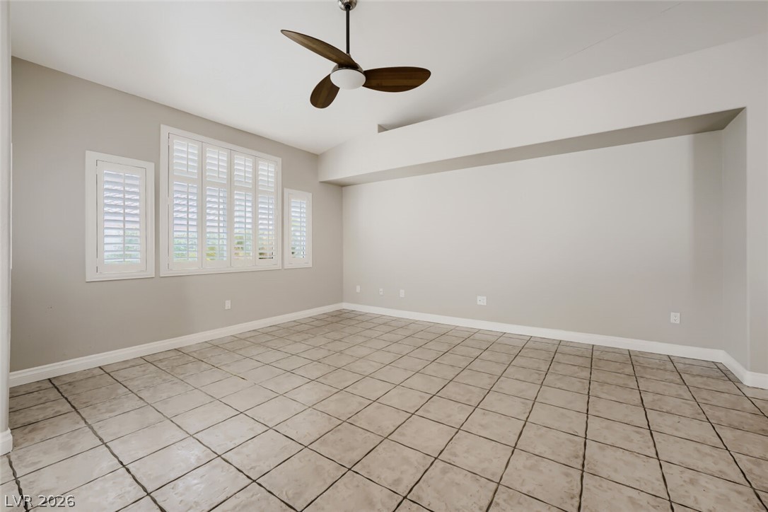 9641 Emeraude Avenue Property Photo 13