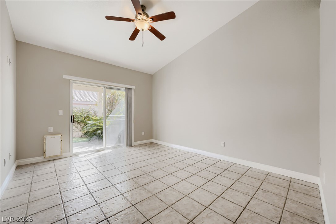 9641 Emeraude Avenue Property Photo 16