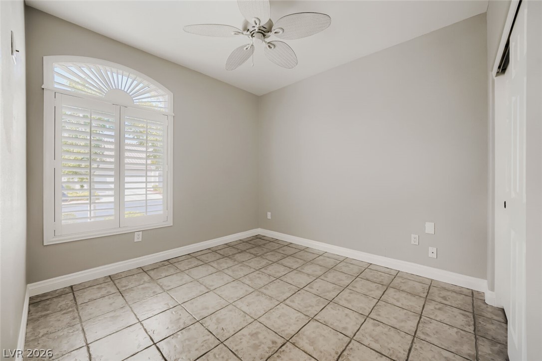 9641 Emeraude Avenue Property Photo 19