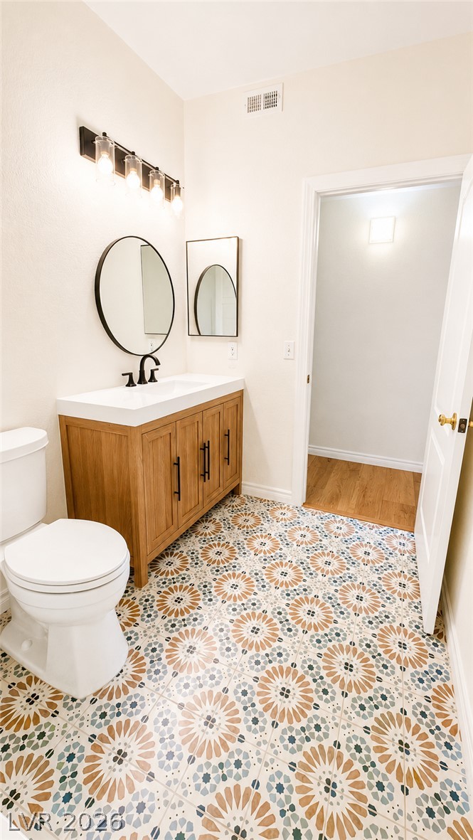 7712 Himalayas Avenue 104 Property Photo 12