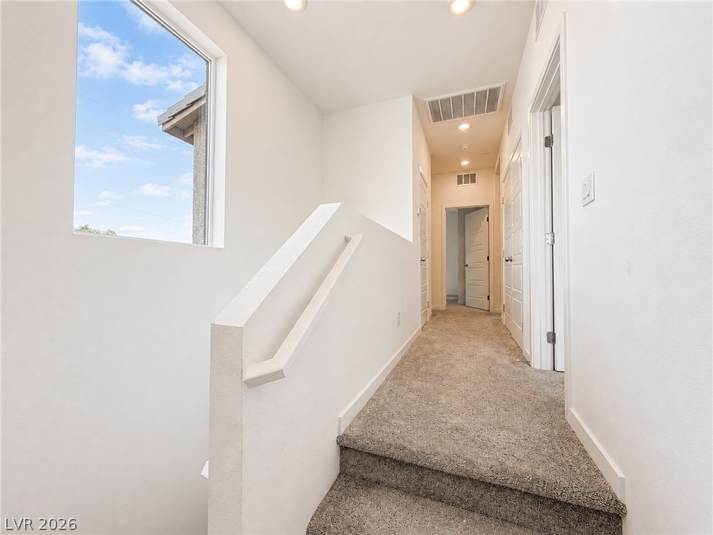 344 Vanda Court Property Photo 13