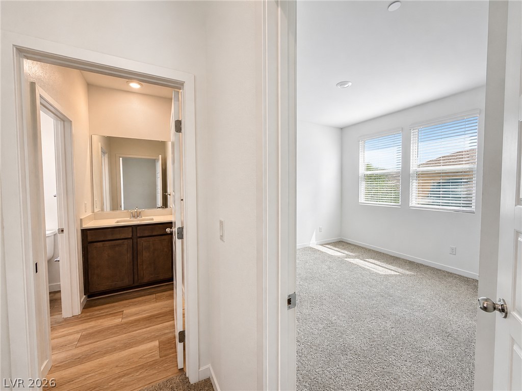 344 Vanda Court Property Photo 21