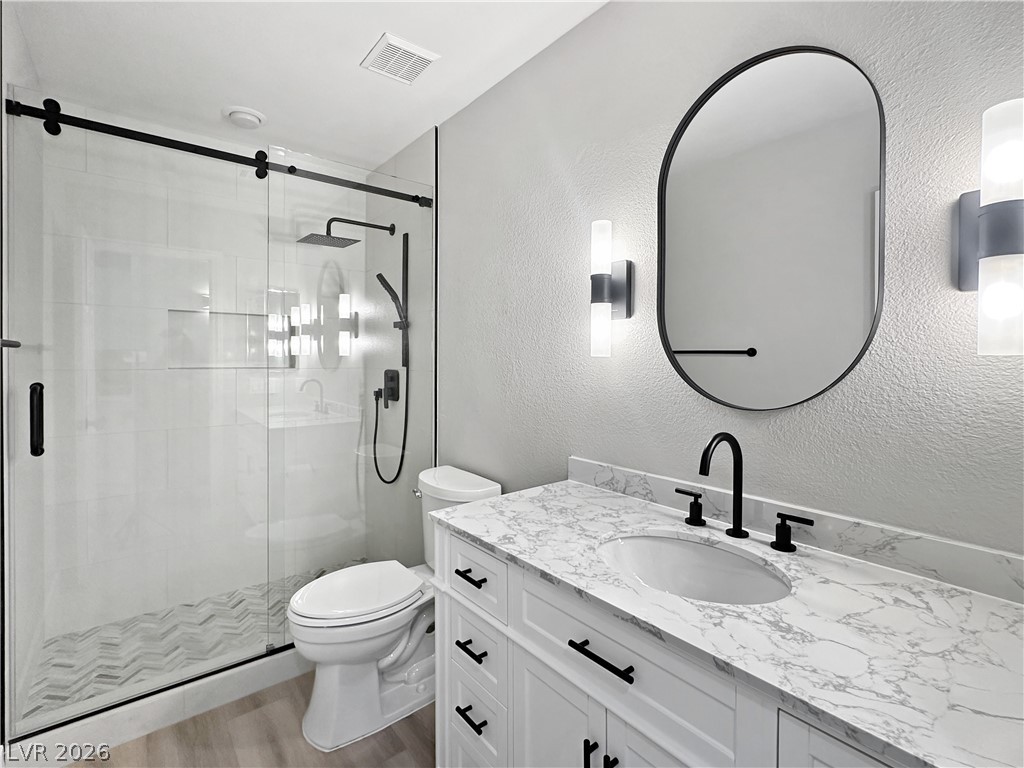 1506 Emerald Peak Avenue Property Photo 28