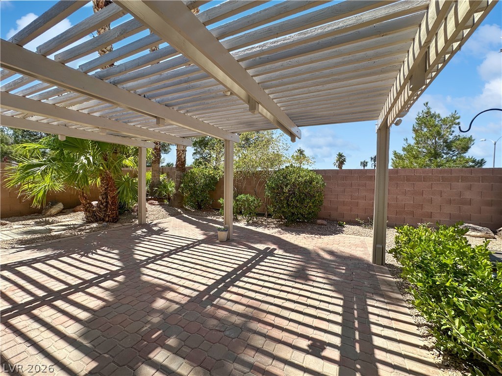 1506 Emerald Peak Avenue Property Photo 35