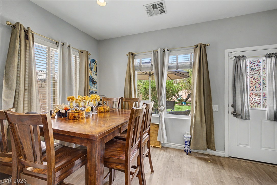 2924 Dowitcher Avenue Property Photo 16