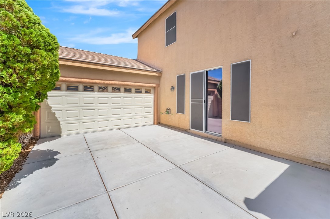 11014 Santorini Drive Property Photo 3