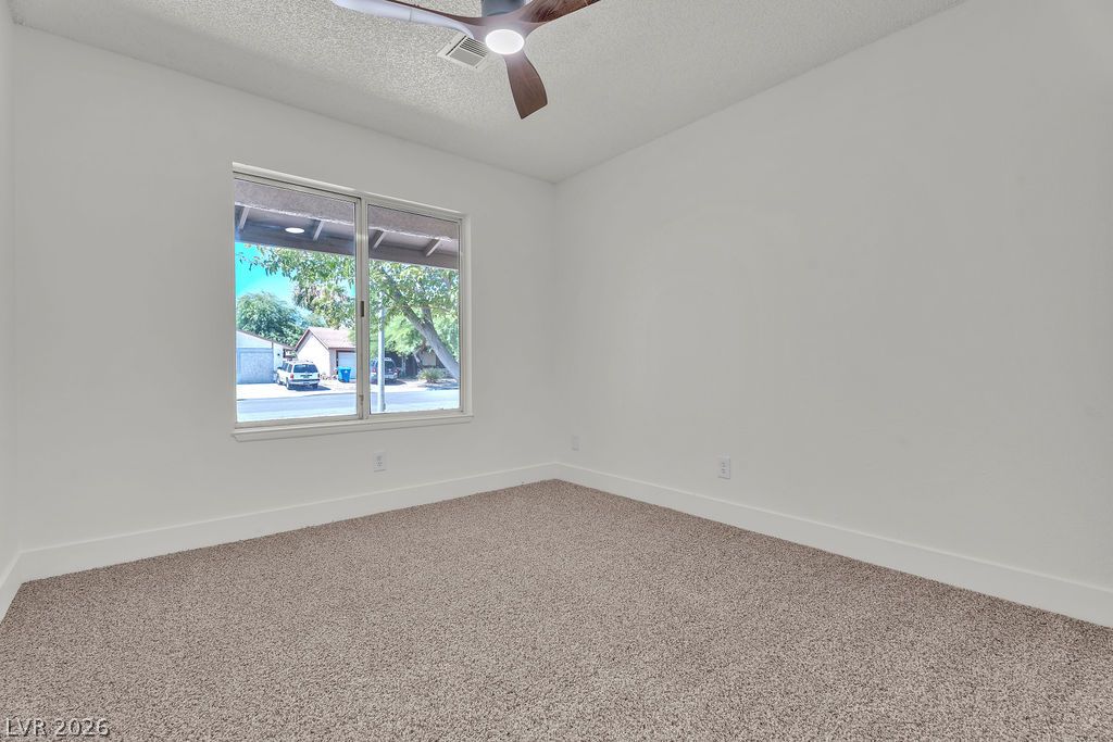 4340 Wendy Lane Property Photo 14
