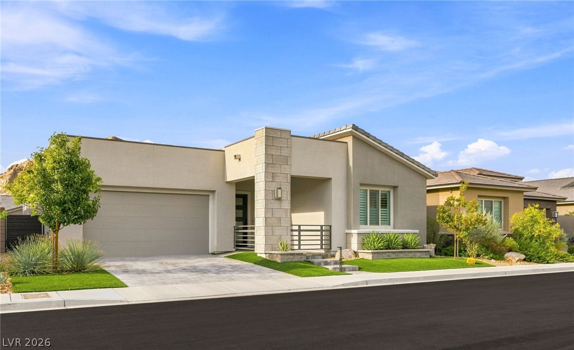 11088 Black Fire Opal Drive Property Photo 2