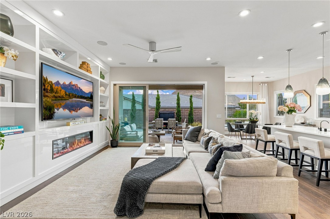 11088 Black Fire Opal Drive Property Photo 7