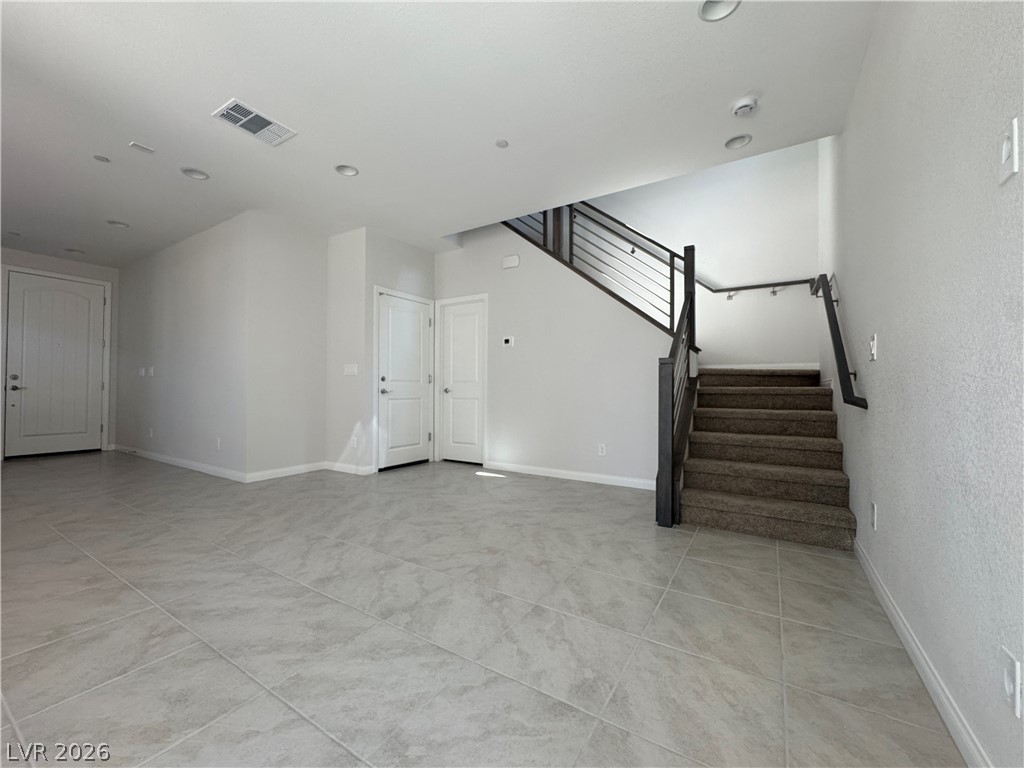 1823 Passerine Street Property Photo 10