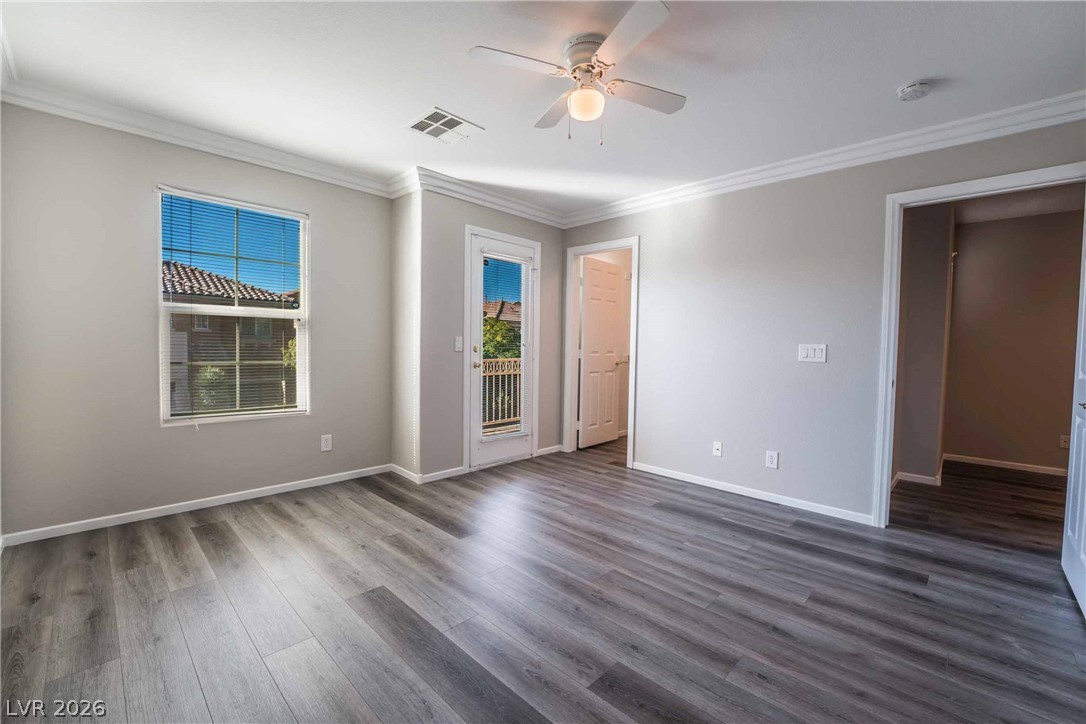 9232 Nerone Avenue Property Photo 6