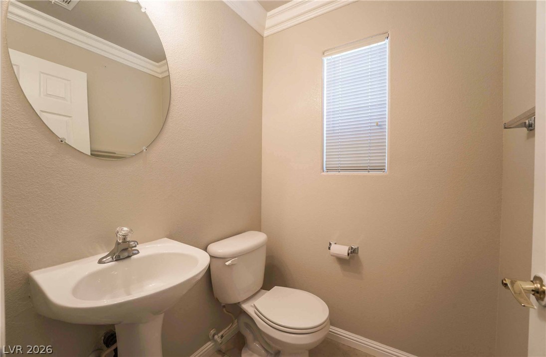 9232 Nerone Avenue Property Photo 14