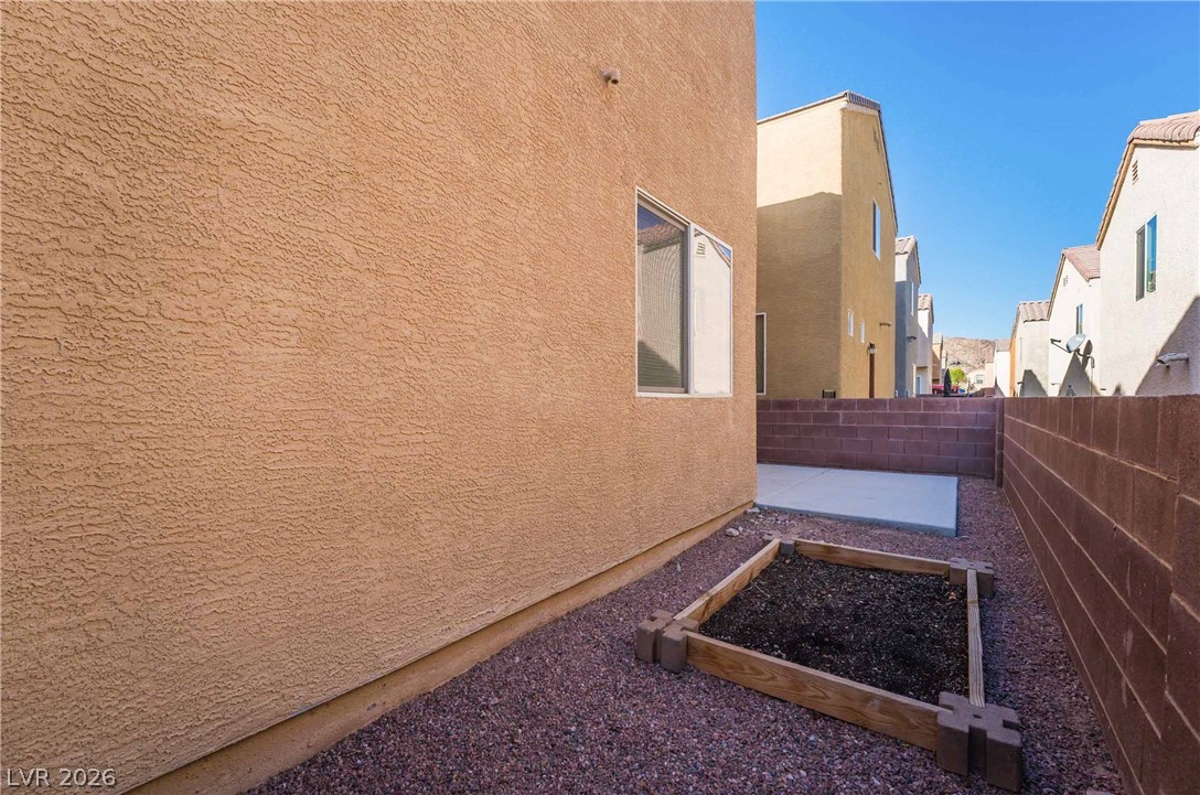 9232 Nerone Avenue Property Photo 22
