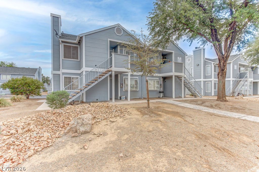 1926 Nebula Drive Property Photo 3