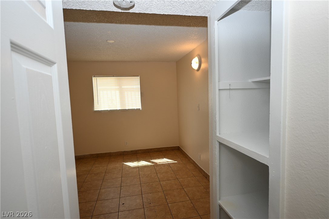 2301 Stewart Avenue A Property Photo 10