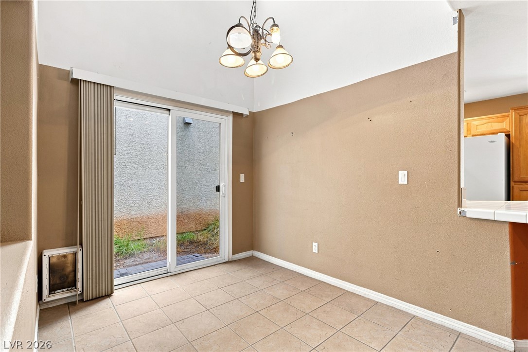 7223 Dicentra Road Property Photo 3