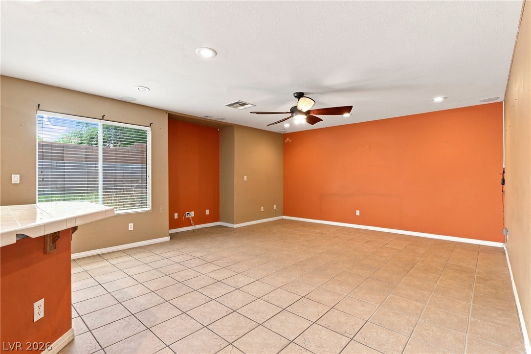 7223 Dicentra Road Property Photo 5