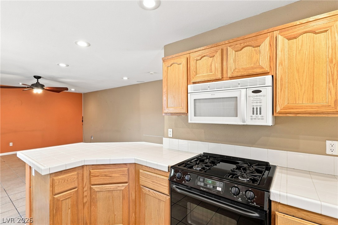 7223 Dicentra Road Property Photo 8