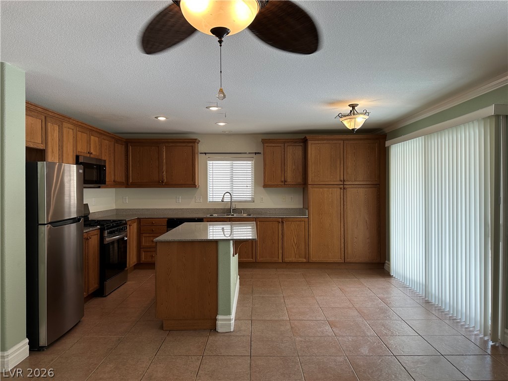 362 Dog Leg Drive Property Photo 6