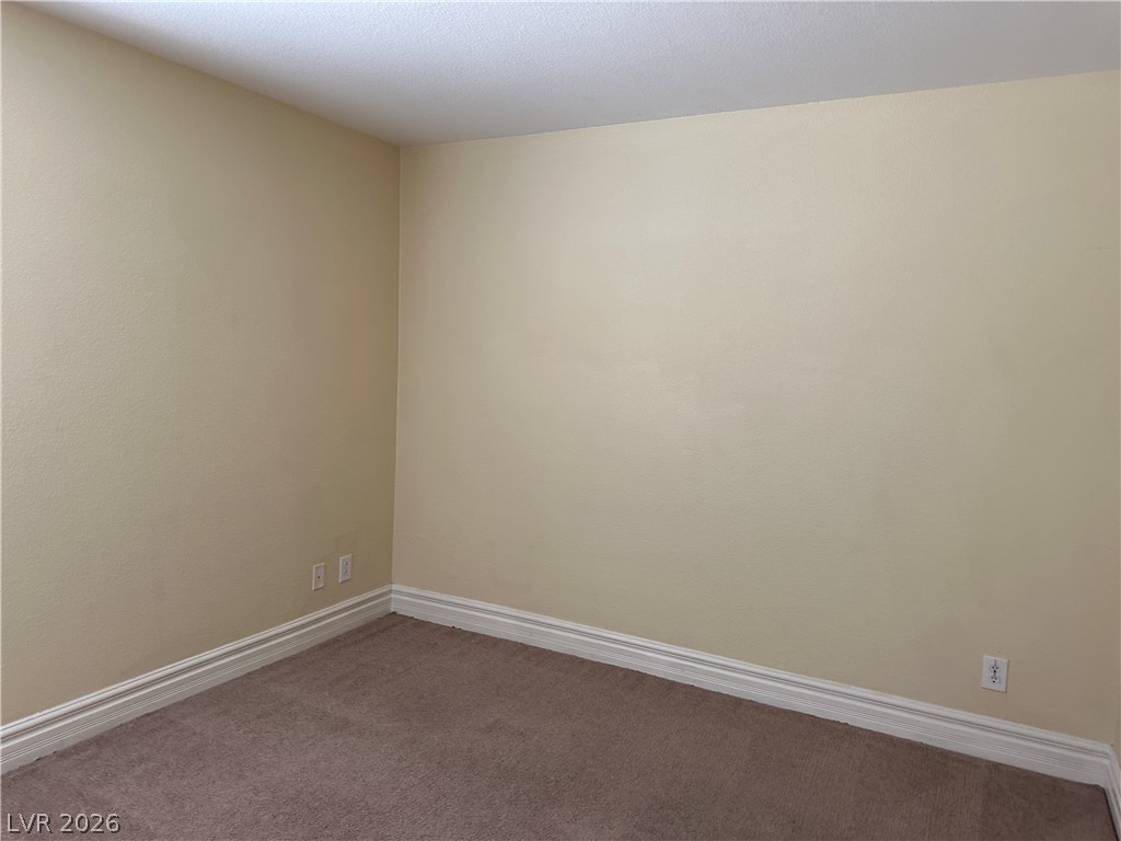 362 Dog Leg Drive Property Photo 8