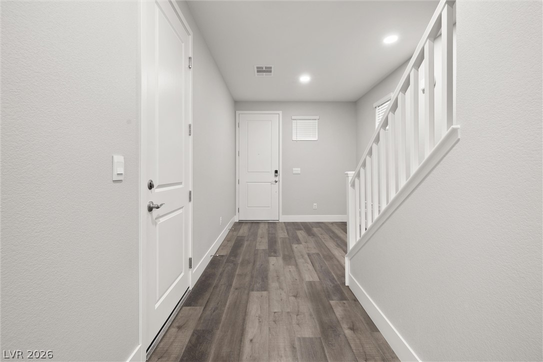 1185 Dre Harbor Place Property Photo 2