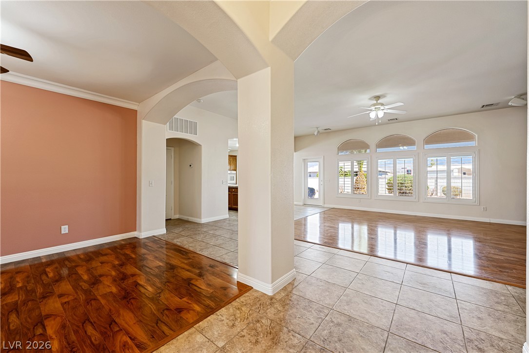 2201 Valentine Avenue Property Photo 11