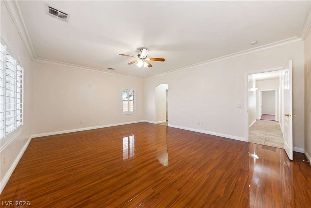 2201 Valentine Avenue Property Photo 21