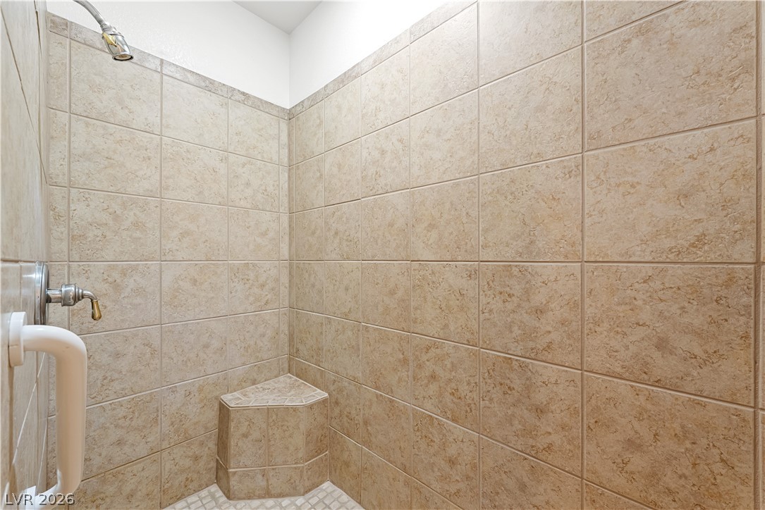 2201 Valentine Avenue Property Photo 26