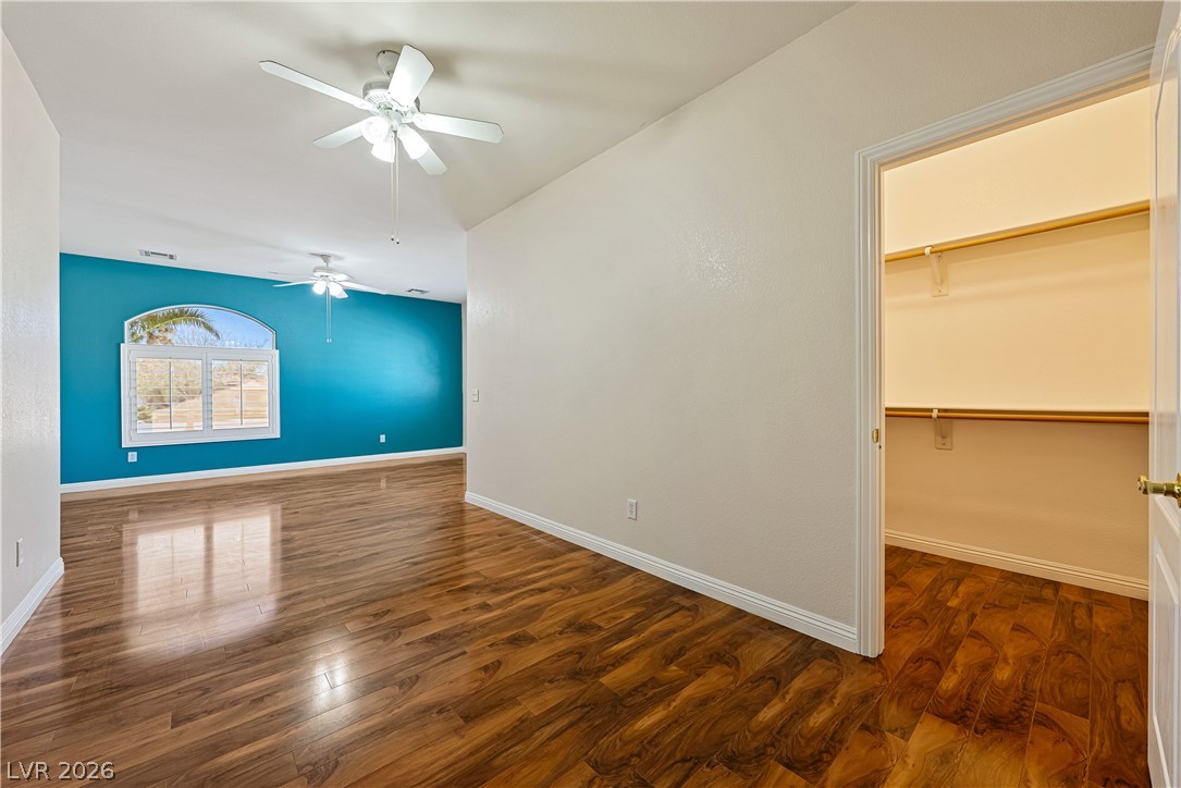 2201 Valentine Avenue Property Photo 33