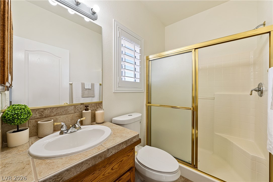 2201 Valentine Avenue Property Photo 35