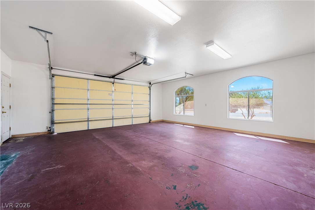 2201 Valentine Avenue Property Photo 43