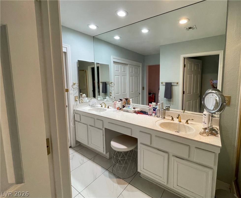 2833 Sungold Drive Property Photo 24