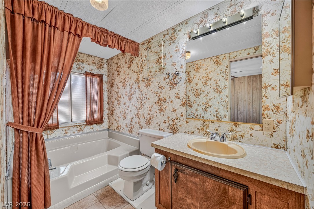 6231 South Paula Drive 3 Property Photo 4