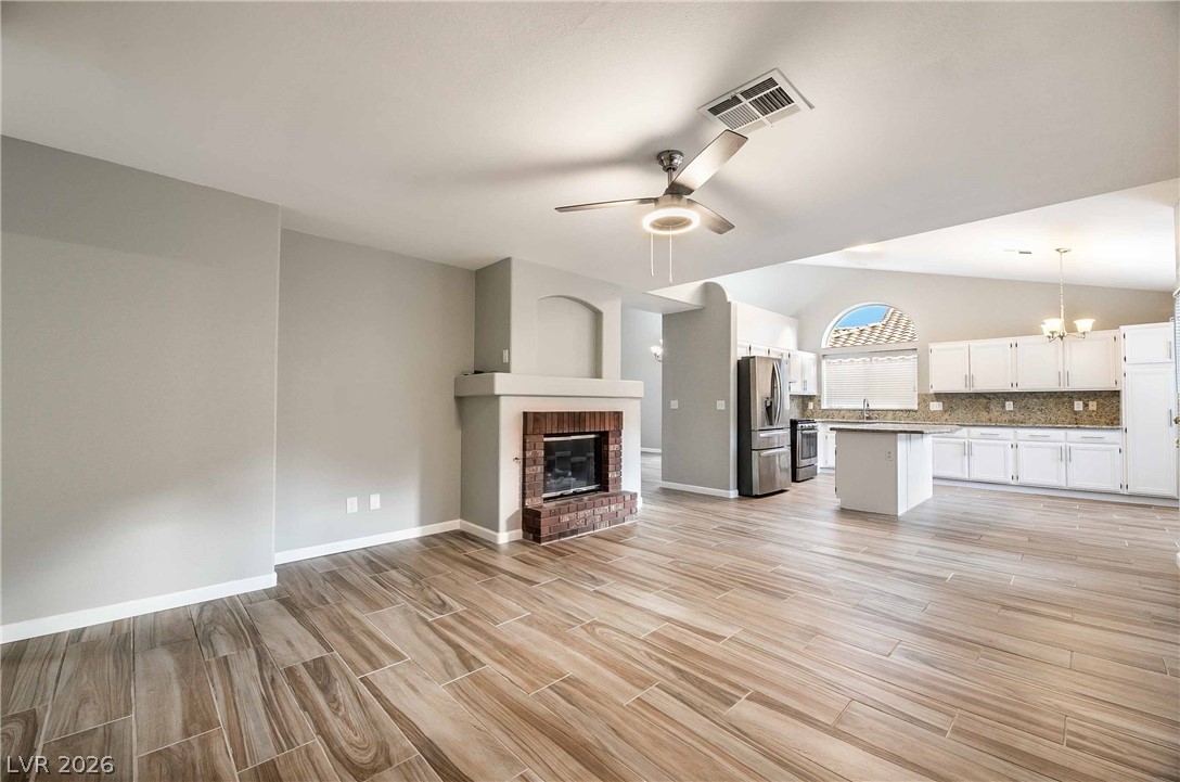 2545 New Morning Avenue Property Photo 10
