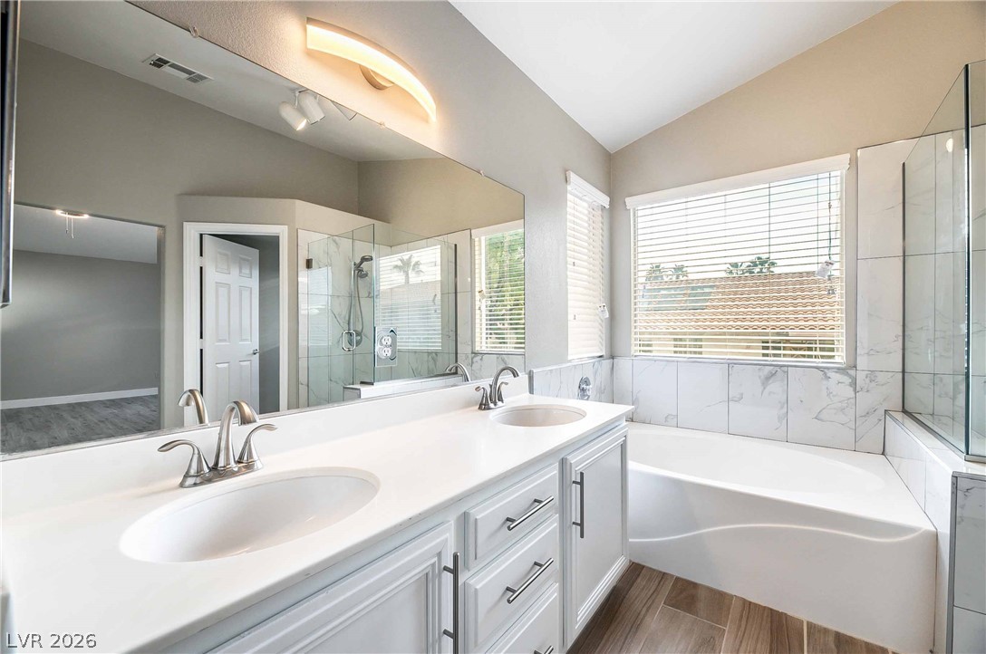 2545 New Morning Avenue Property Photo 19