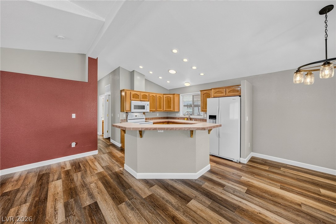 840 Montecito Drive Property Photo 8