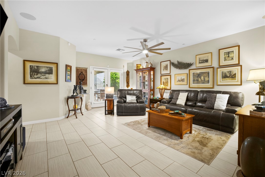 853 Maybole Avenue Property Photo 10