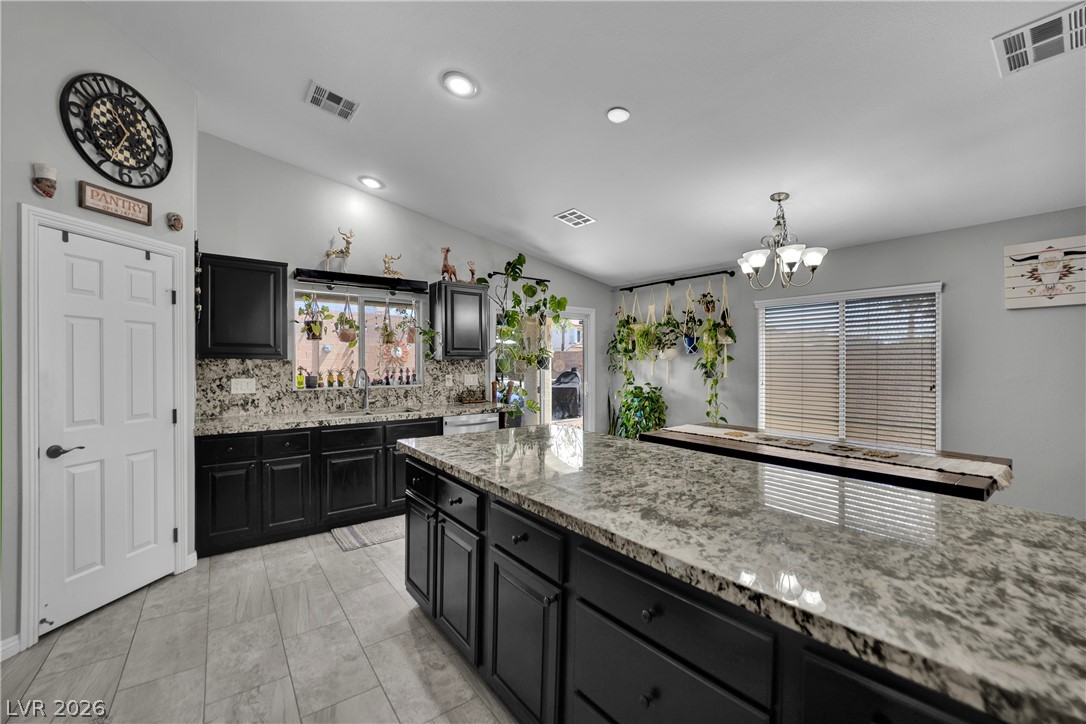 4504 Silverwind Road Property Photo 10