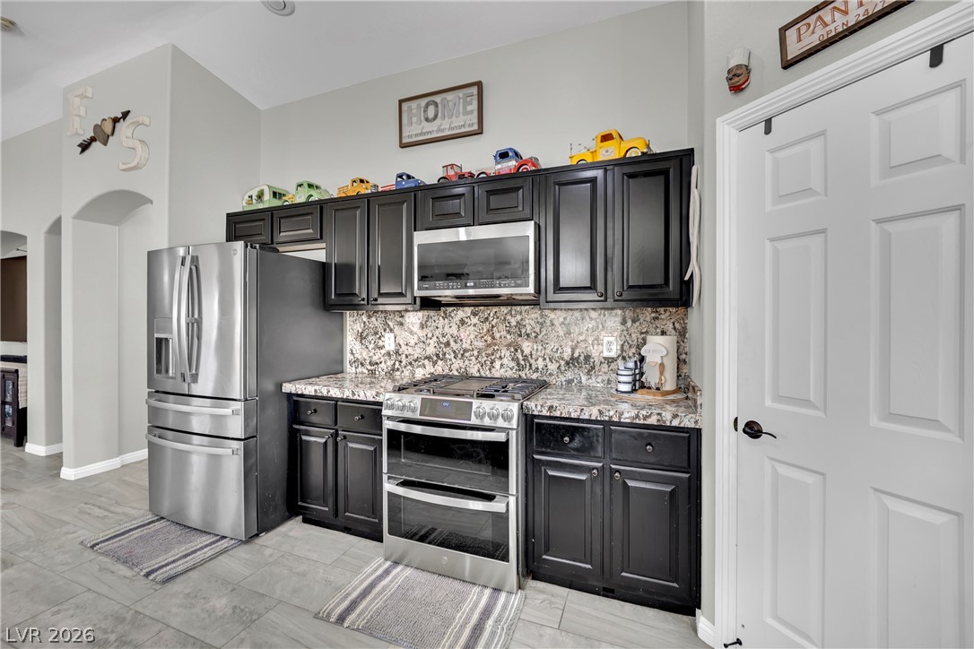 4504 Silverwind Road Property Photo 14