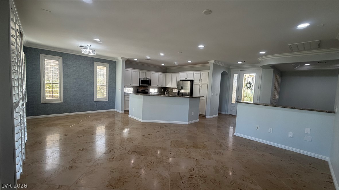 10385 Brillare Avenue Property Photo 8