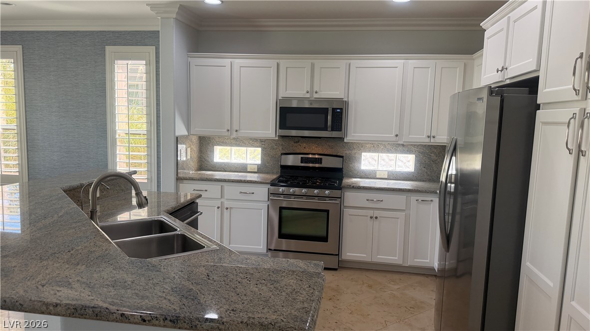 10385 Brillare Avenue Property Photo 10