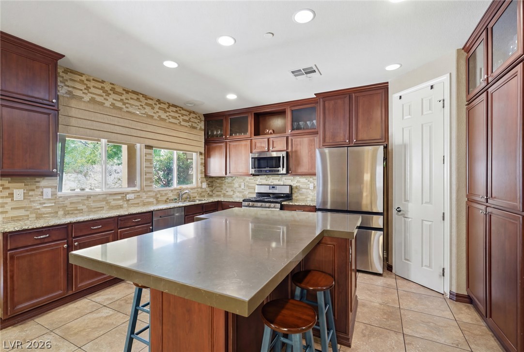 3141 Valadon Avenue Property Photo 5
