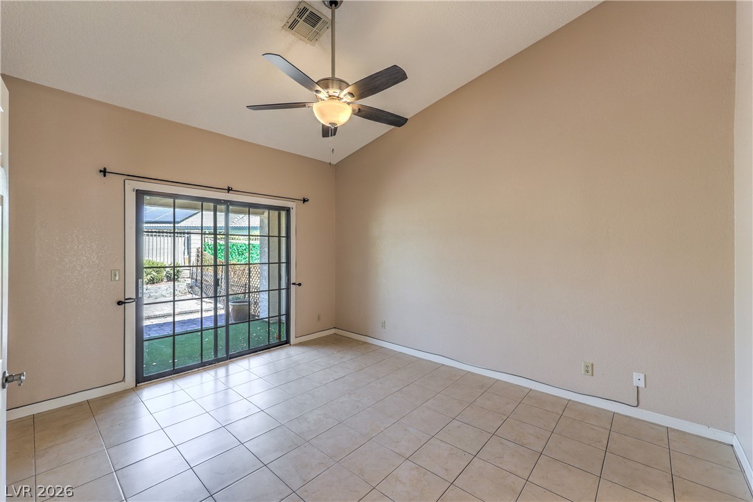 5736 Colwood Lane Property Photo 15