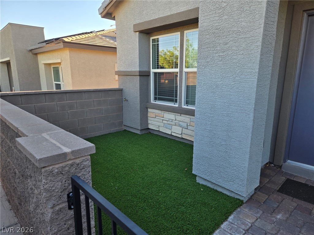 377 Aravalli Crest Street Property Photo 3
