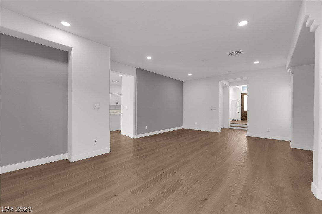8821 Winter Sky Avenue Property Photo 6